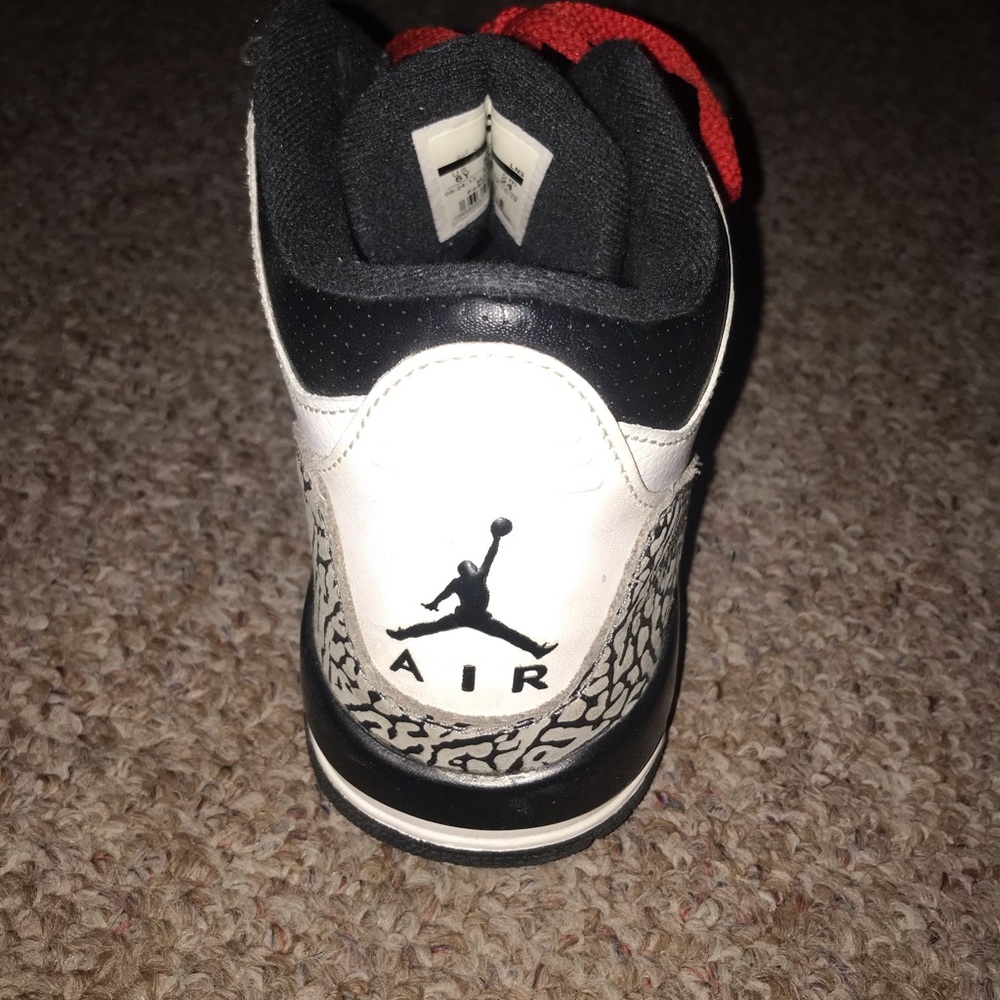 Boys size 6 Nike Air Jordans